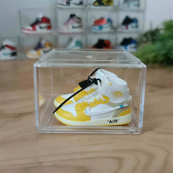 OFF-WHITE x Air Jordan 1 Retro High OG Canary Yellow Mini Sneaker AQ0818-149