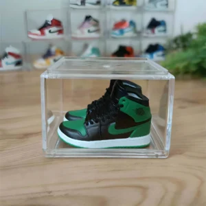 Air Jordan 1 Retro High Black Pine Green Mini Sneaker