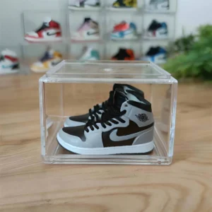 Air Jordan 1 Retro High OG 'Shadow 2.0' Mini Sneaker