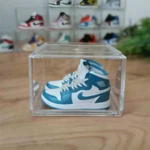 Air Jordan 1 Retro High OG UNC Mini Sneaker